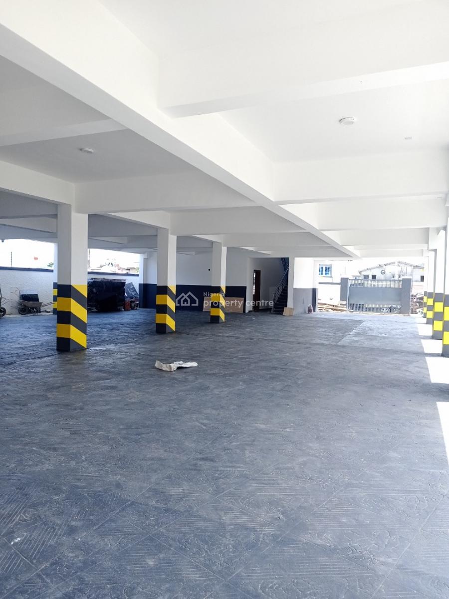 Luxury Built 1 Bedroom Apartment, Chevron Axis, Lekki Phase 2, Lekki, Lagos, Mini Flat (room and Parlour) for Sale