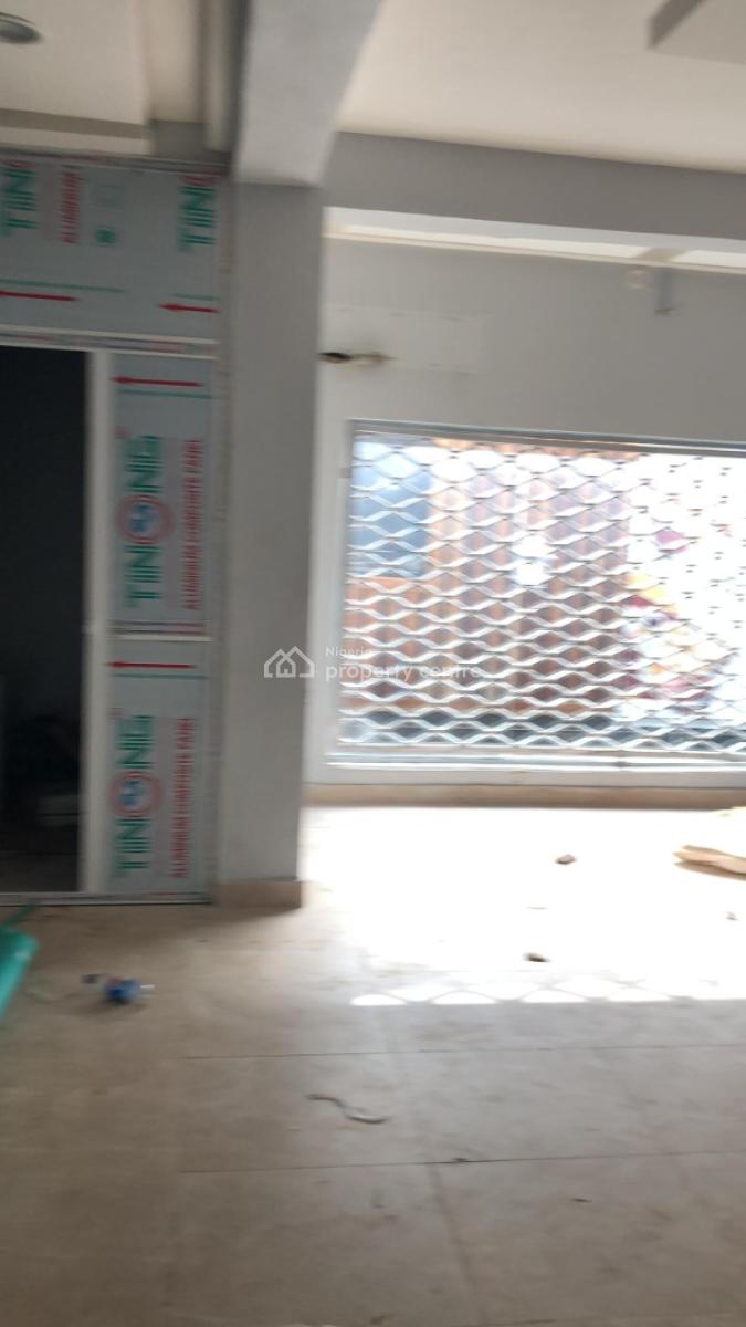 Spacious Shop Space, Lekki Phase 1, Lekki, Lagos, Shop for Rent