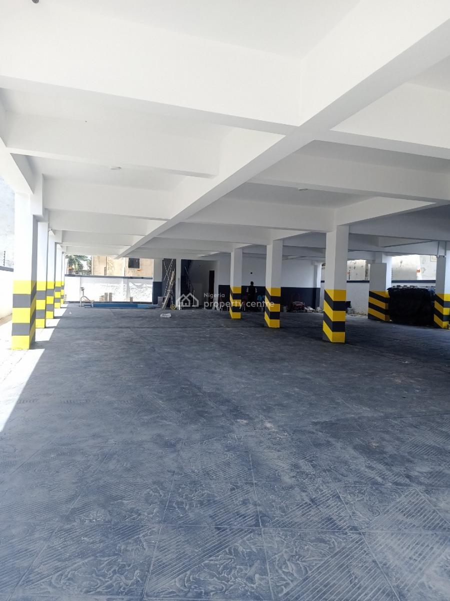 Luxury Built 2 Bedroom Apartment, Chevron Axis, Lekki Phase 2, Lekki, Lagos, Flat / Apartment for Sale