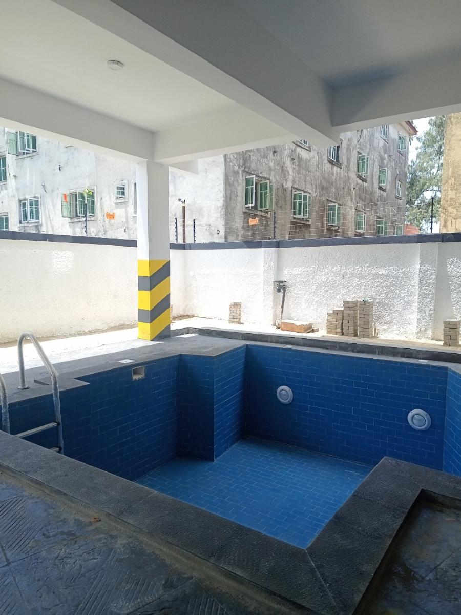 Luxury Built 2 Bedroom Apartment, Chevron Axis, Lekki Phase 2, Lekki, Lagos, Flat / Apartment for Sale