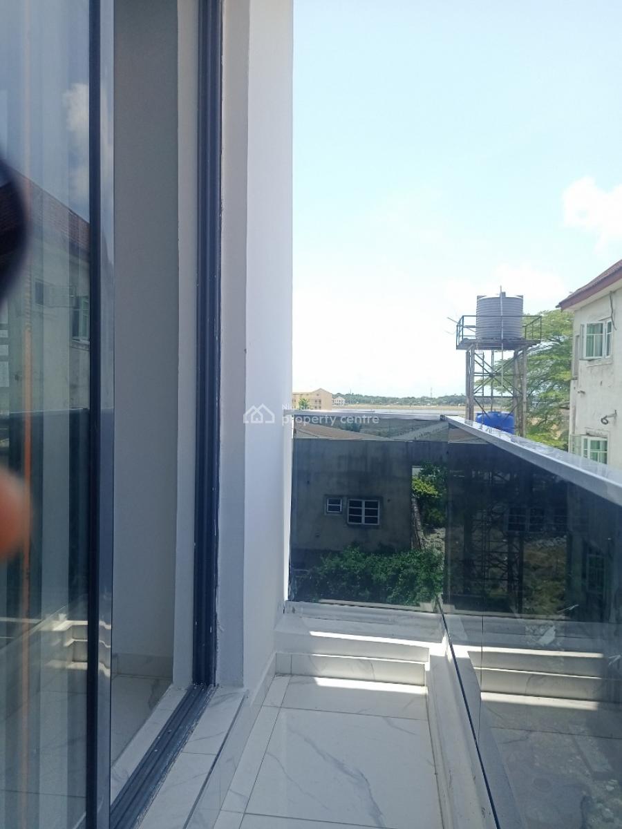 Luxury Built 2 Bedroom Apartment, Chevron Axis, Lekki Phase 2, Lekki, Lagos, Flat / Apartment for Sale