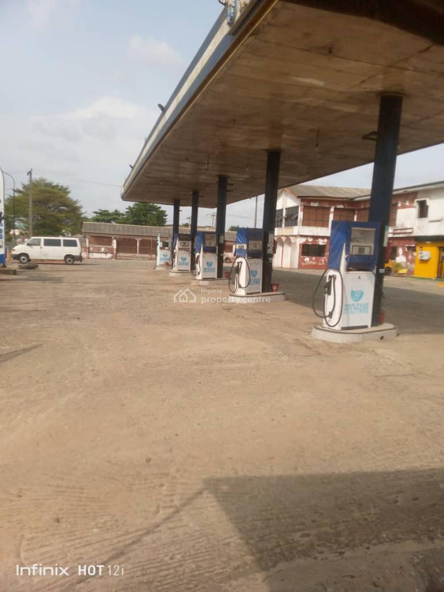 Commercial Filling Station , Prime Roadside Investment, Igando Lasu Road, Igando, Ikotun, Lagos, Filling Station for Rent