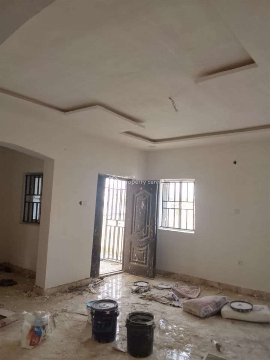 Smart 3 Bedroom Apartment, Behind Dunamis Glory Dome, Lugbe District, Abuja, Flat / Apartment for Rent