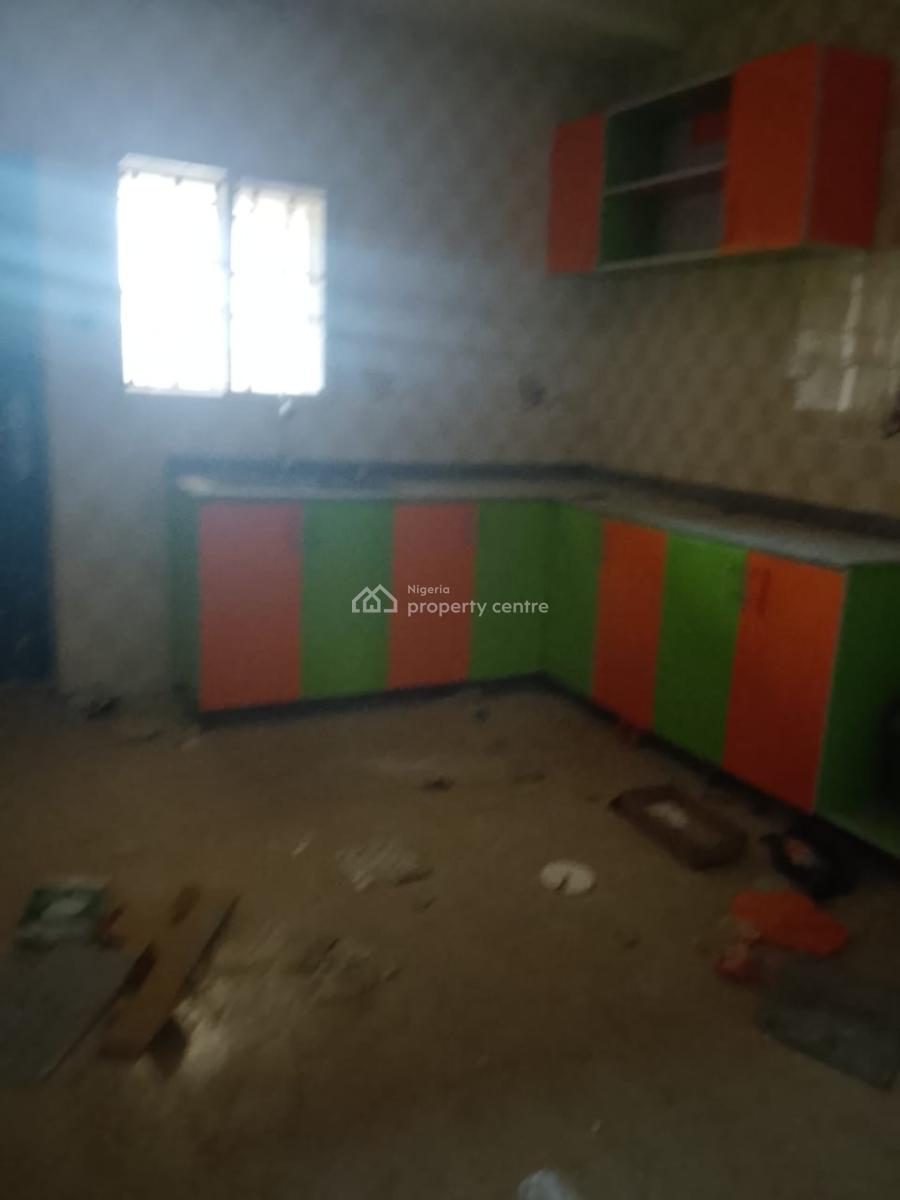 Smart 3 Bedroom Apartment, Behind Dunamis Glory Dome, Lugbe District, Abuja, Flat / Apartment for Rent