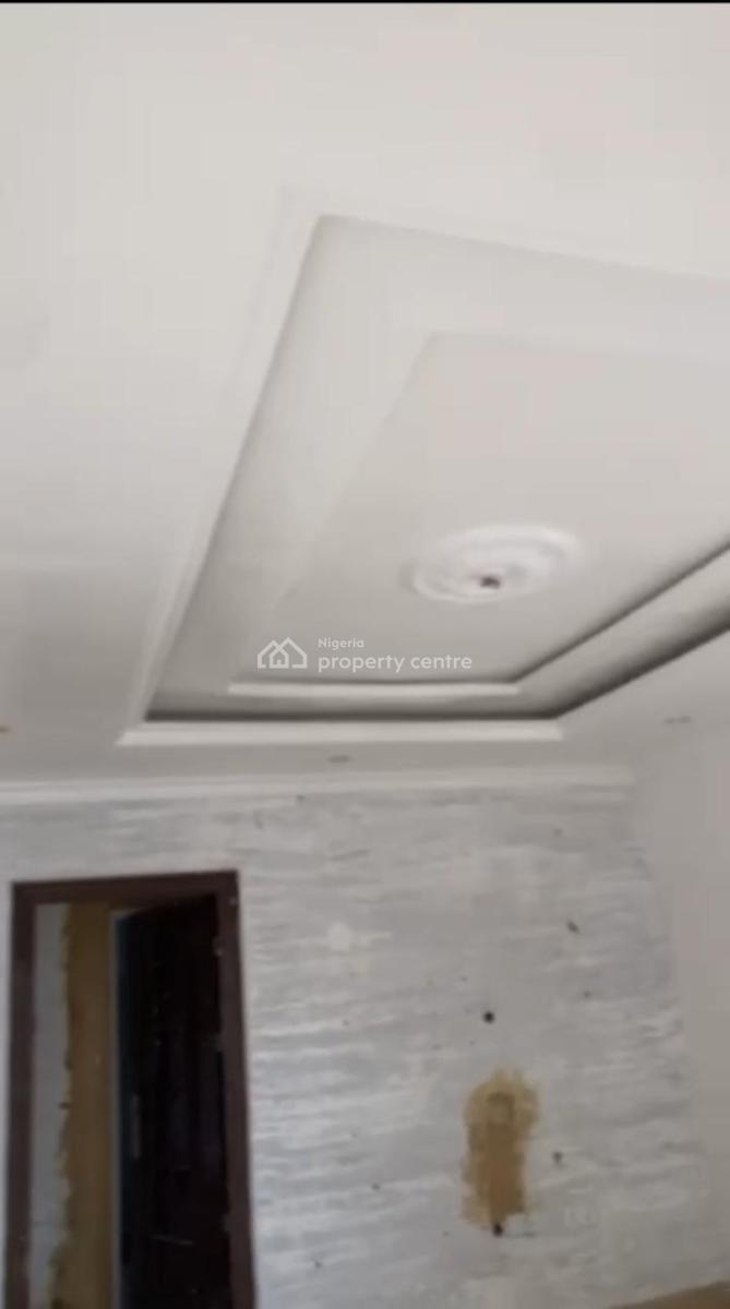 Lovely 2 Bedroom Flat, Adegoke Estate, Off Olufemi Street / Off Masha Road, Surulere, Lagos, Flat / Apartment for Rent