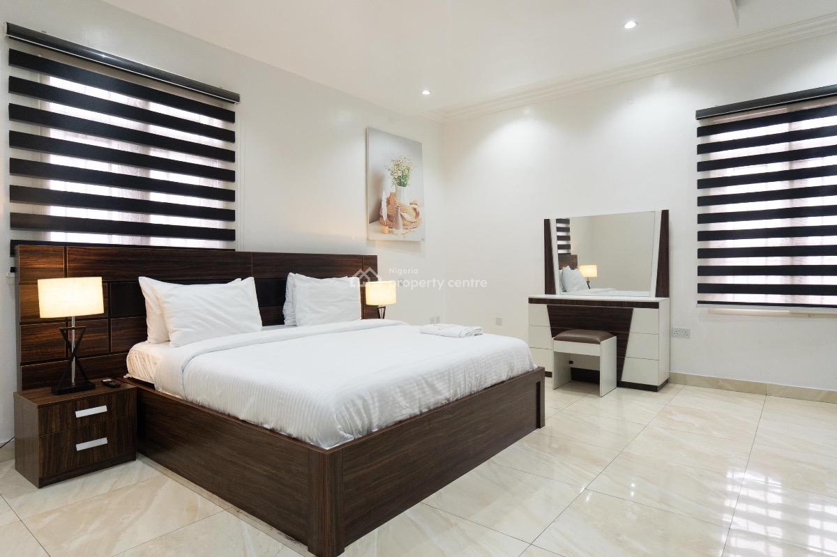 Premium 3 Bedroom Penthouse with Exclusive Features, Oluwakayode Jacob Crescent, Freedom Way, Lekki Phase 1, Lekki, Lagos, Flat / Apartment Short Let