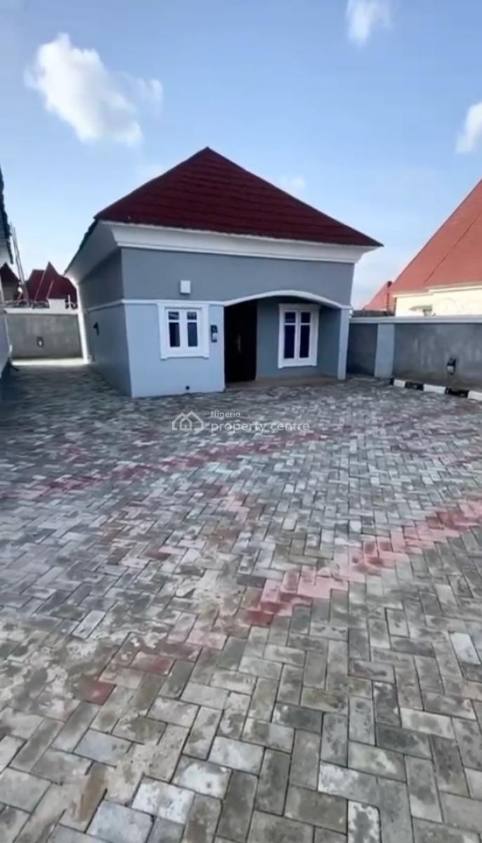 Luxury 4 Bedroom Penthouse with Bq and Security House, Estate Along Von Road, Lugbe District, Abuja, Detached Duplex for Sale