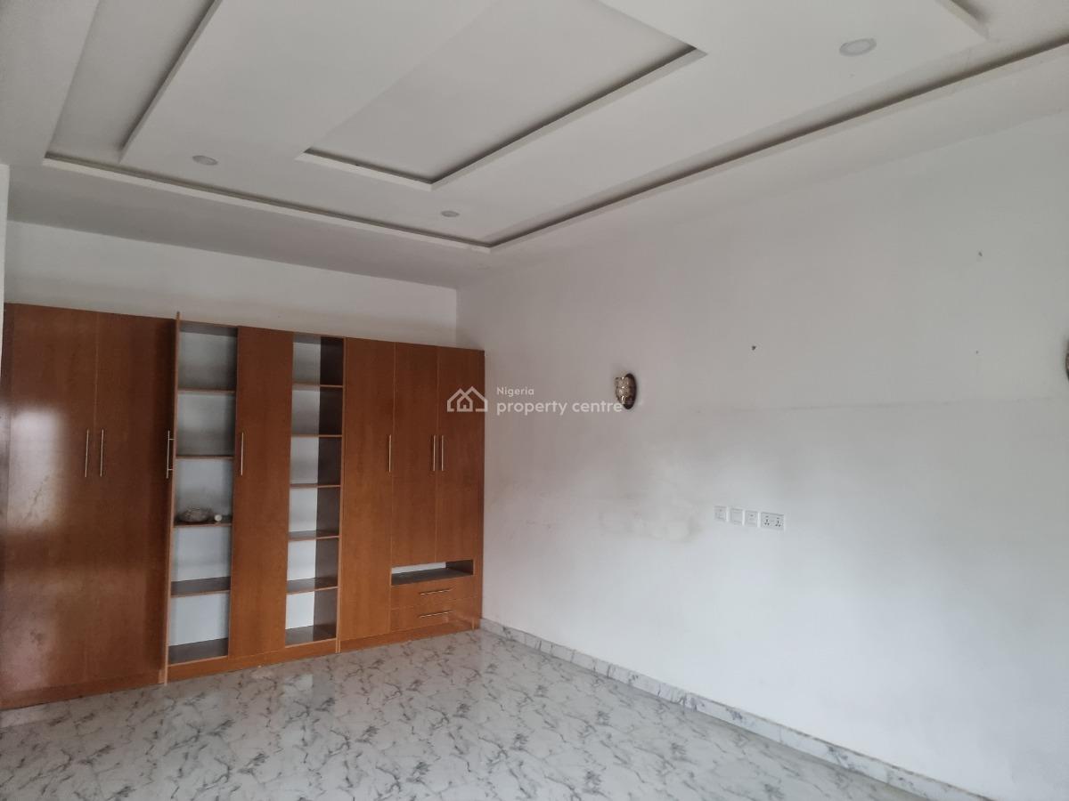Luxury 4 Bedroom Penthouse with Bq and Security House, Estate Along Von Road, Lugbe District, Abuja, Detached Duplex for Sale