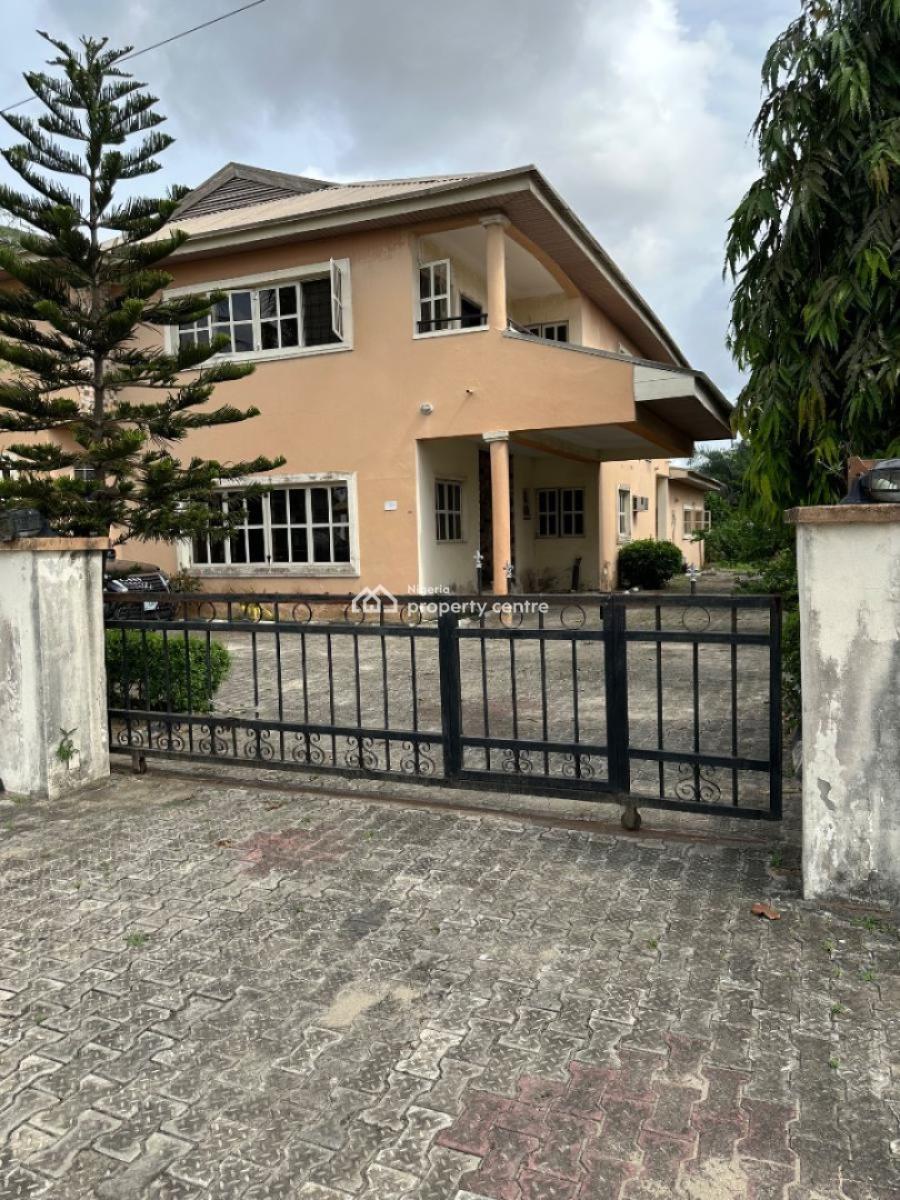 Spacious Distress 6bedroom Duplex, Cooperate Villa Estate, Badore, Ajah, Lagos, Detached Duplex for Rent
