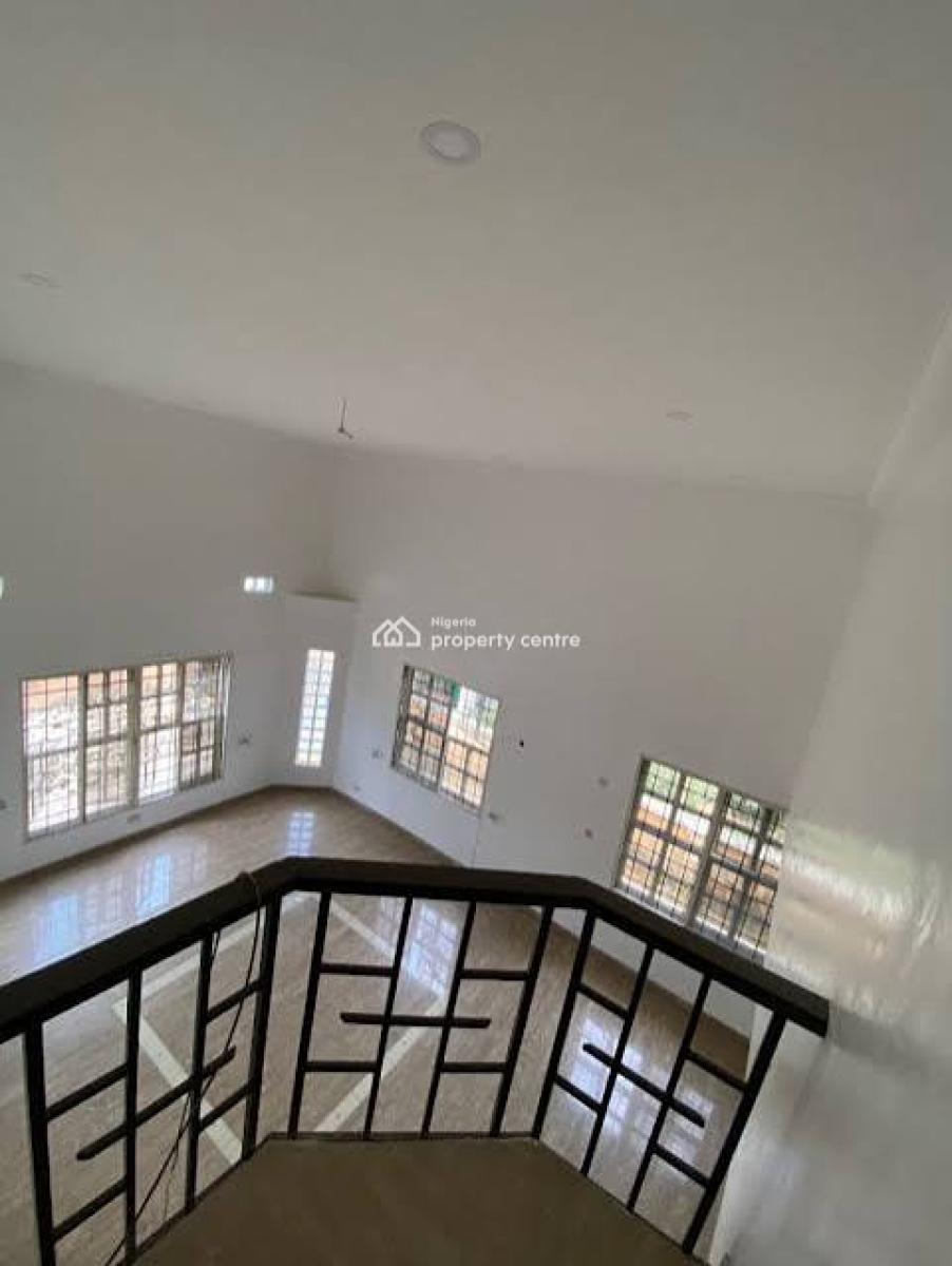 Spacious Distress 6bedroom Duplex, Cooperate Villa Estate, Badore, Ajah, Lagos, Detached Duplex for Rent