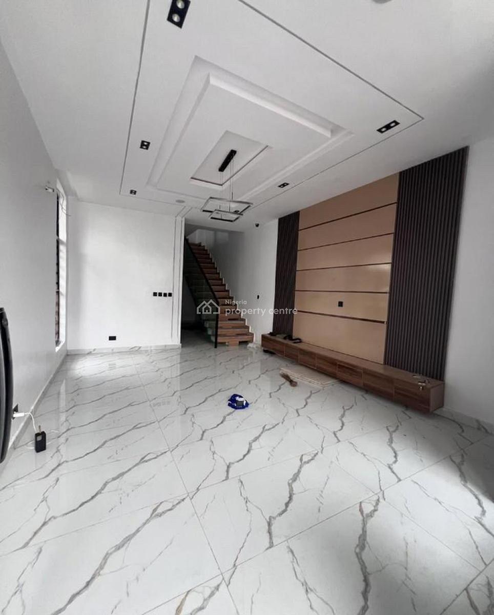 4bedroom Semi Detached, Ikota, Lekki, Lagos, Semi-detached Duplex for Sale