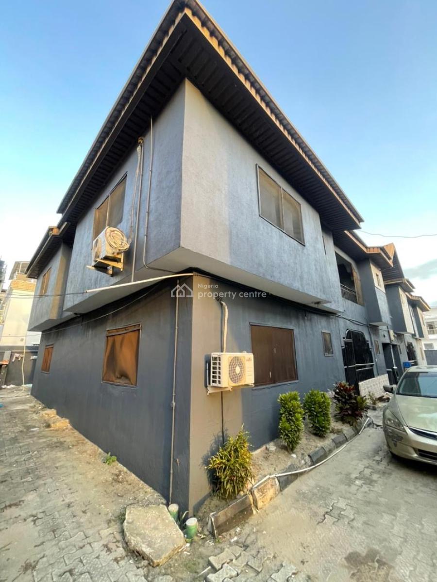 8 Units of 3 Bedrooms Flats of Exceptional Income Generating Property, Olokonla, Ajah, Lagos, Flat / Apartment for Rent