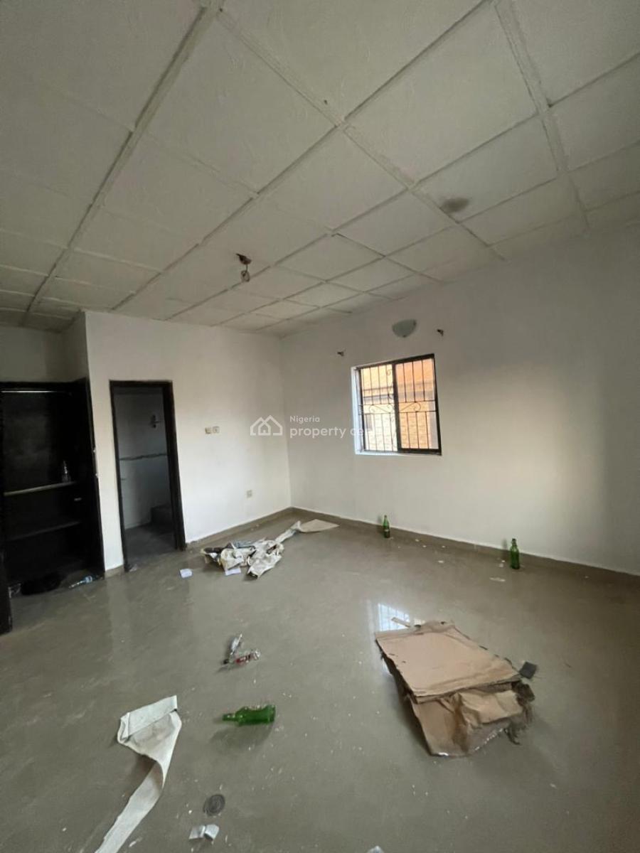 8 Units of 3 Bedrooms Flats of Exceptional Income Generating Property, Olokonla, Ajah, Lagos, Flat / Apartment for Rent