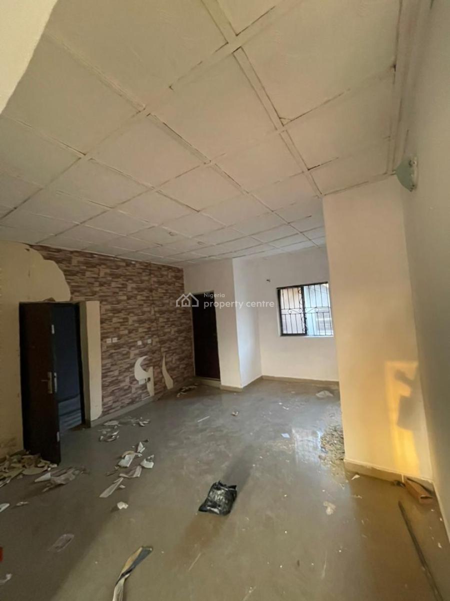 8 Units of 3 Bedrooms Flats of Exceptional Income Generating Property, Olokonla, Ajah, Lagos, Flat / Apartment for Rent