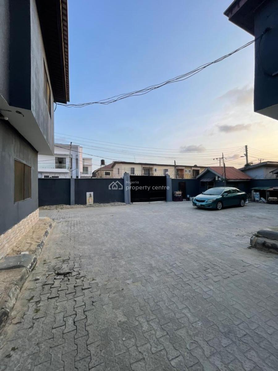 8 Units of 3 Bedrooms Flats of Exceptional Income Generating Property, Olokonla, Ajah, Lagos, Flat / Apartment for Rent