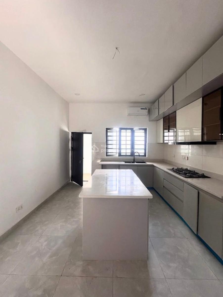 3 Bedroom Apartment with Pool & Bq, Lekki Right, Lekki, Lagos, Flat / Apartment for Sale