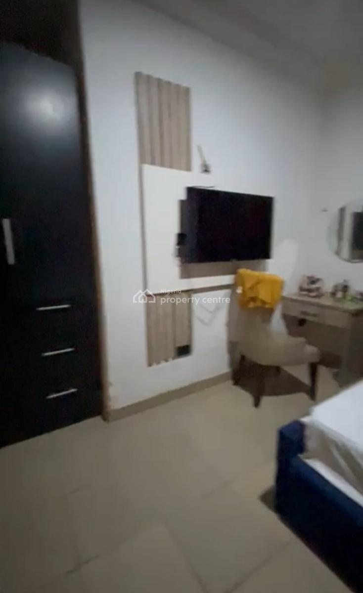 Furnished and Spacious Bedroom Inside a Shared Apartment { Video}, Near Northwest Filling Station, Ikota, Lekki, Lagos, Self Contain (single Rooms) for Rent
