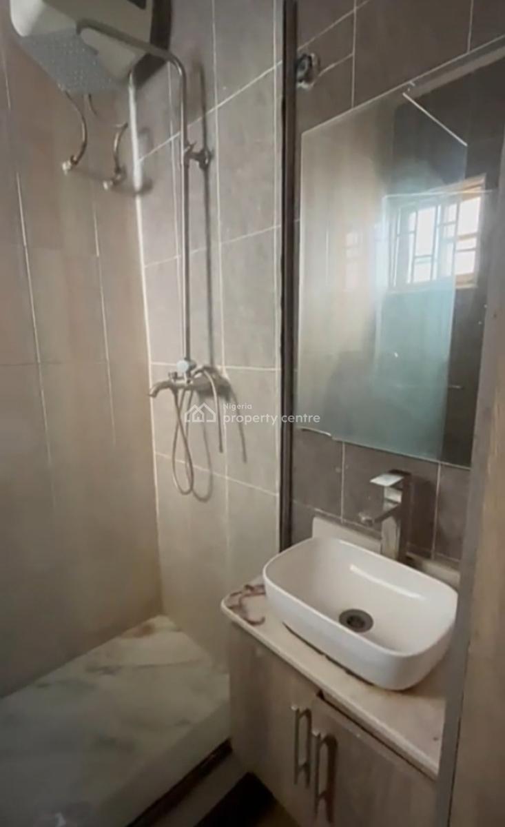 Furnished and Spacious Bedroom Inside a Shared Apartment { Video}, Near Northwest Filling Station, Ikota, Lekki, Lagos, Self Contain (single Rooms) for Rent