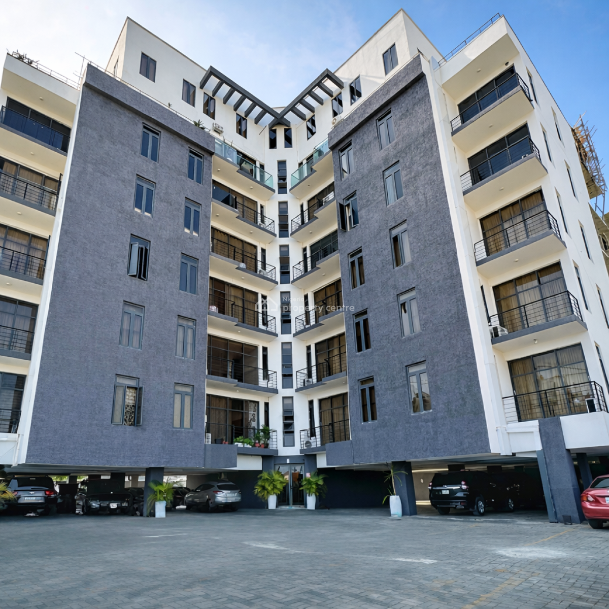 Fully Furnished 3 Bedroom Penthouse Maisonette with Bq, Lekki Phase 1, Lekki, Lagos, Flat / Apartment for Rent