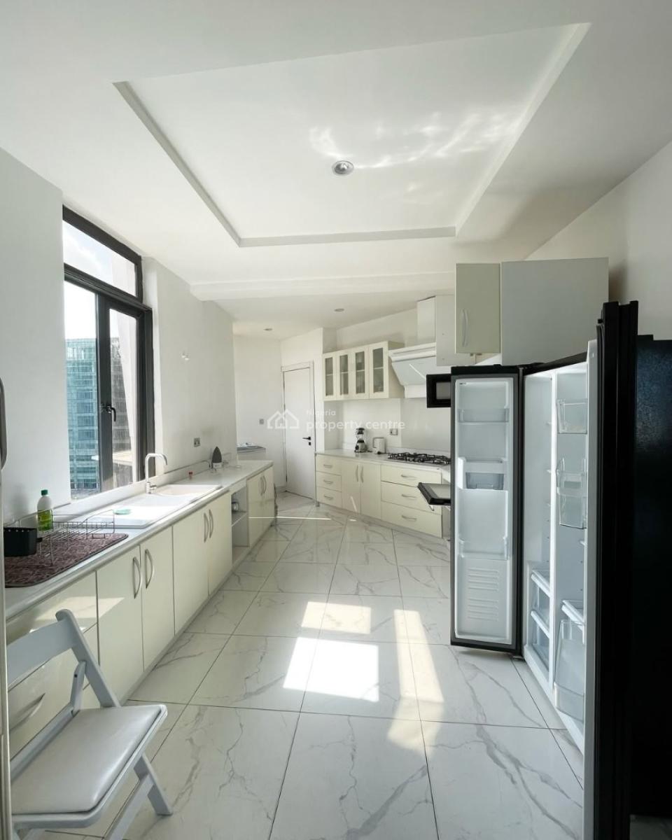 Fully Furnished 3 Bedroom Penthouse Maisonette with Bq, Lekki Phase 1, Lekki, Lagos, Flat / Apartment for Rent