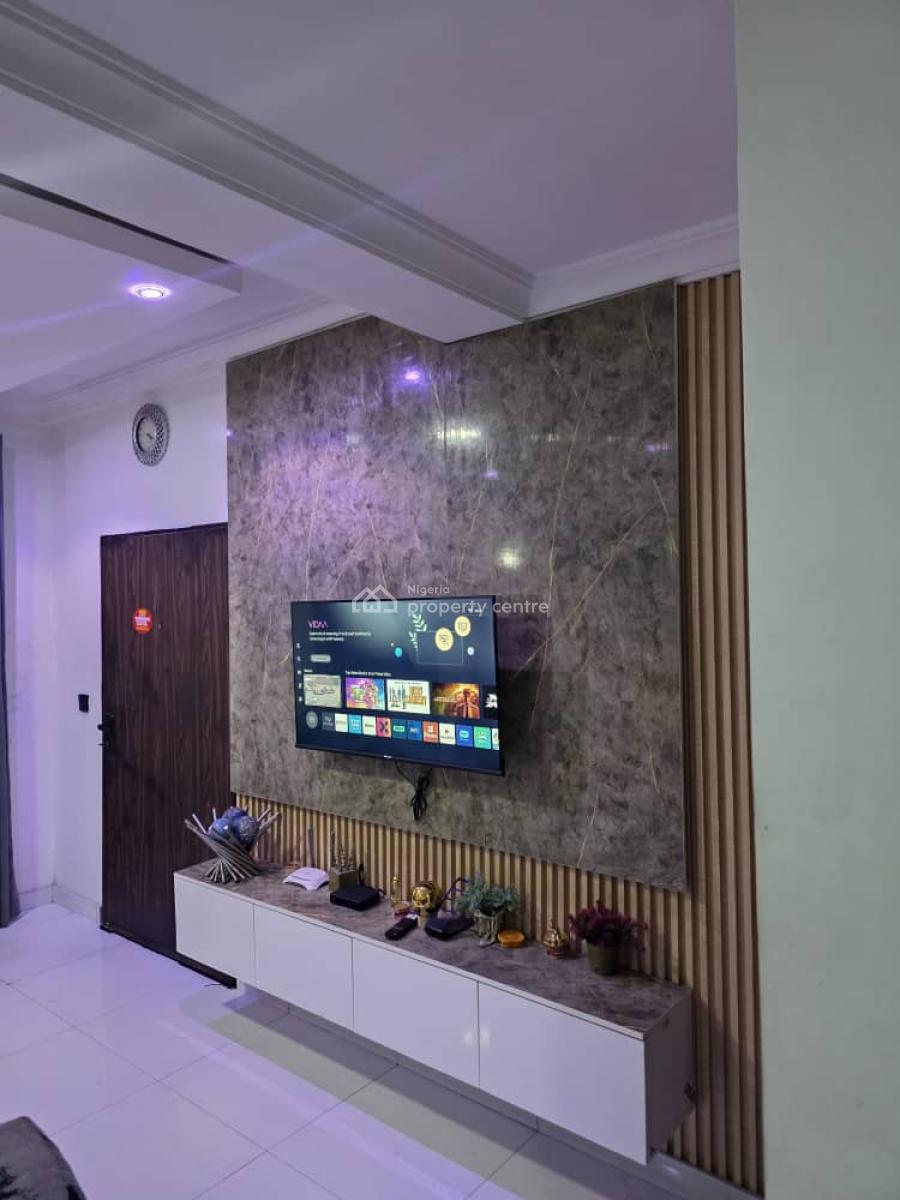 Fully Service and Furnished 2 Bedroom Flat, Lekki Phase 1, Lekki, Lagos, Flat / Apartment for Rent