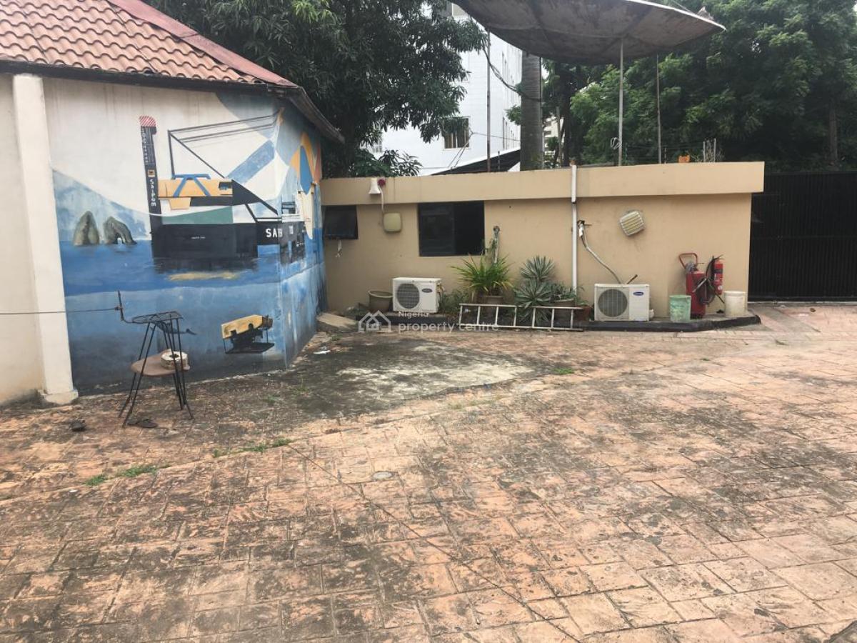 Prime 21-room Suite Boutique Hotel with Pool, Gym, Gen, & Restaurant, Off Ajose Adeogun, Victoria Island (vi), Lagos, Hotel / Guest House for Sale