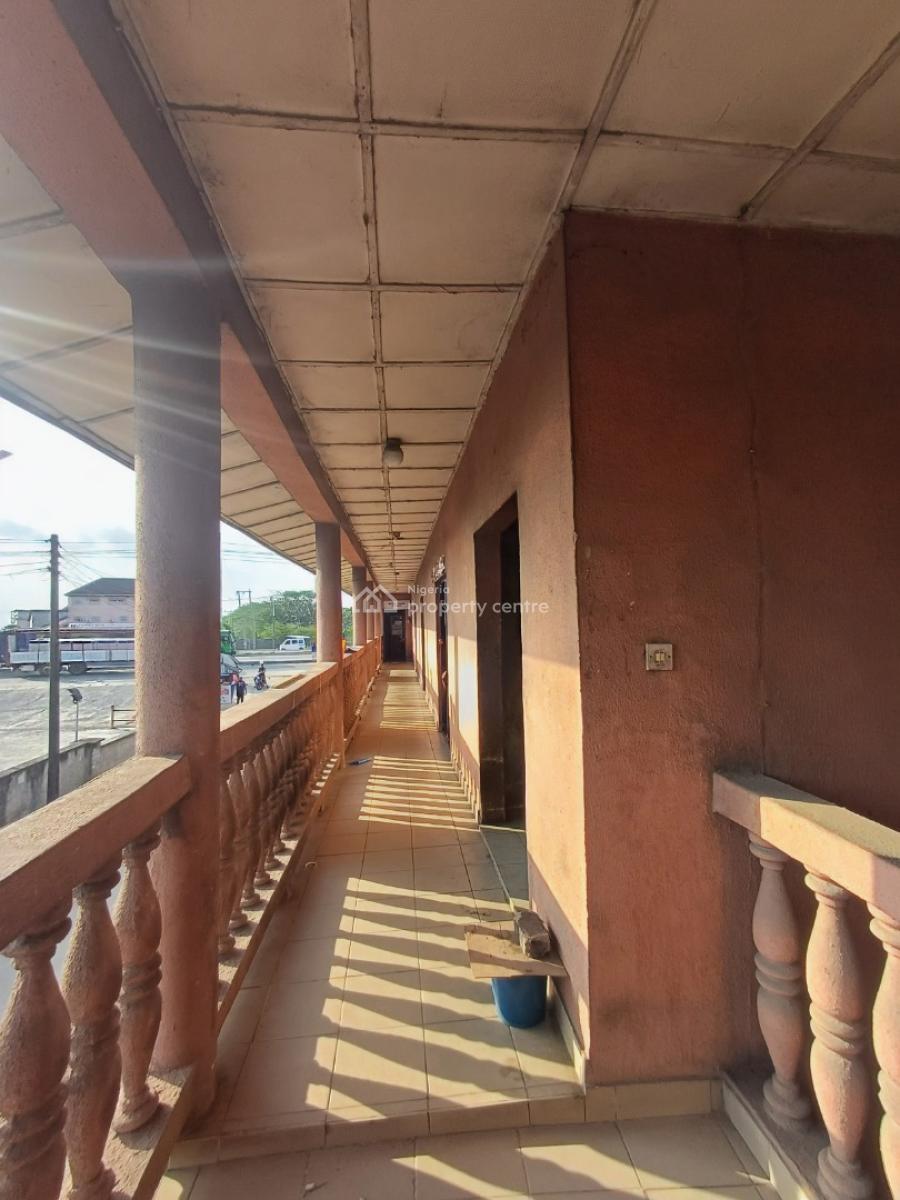 Multi-unit Investment Property, Iriebe , Off Aba Road, Port Harcourt, Rivers, Plaza / Complex / Mall for Sale