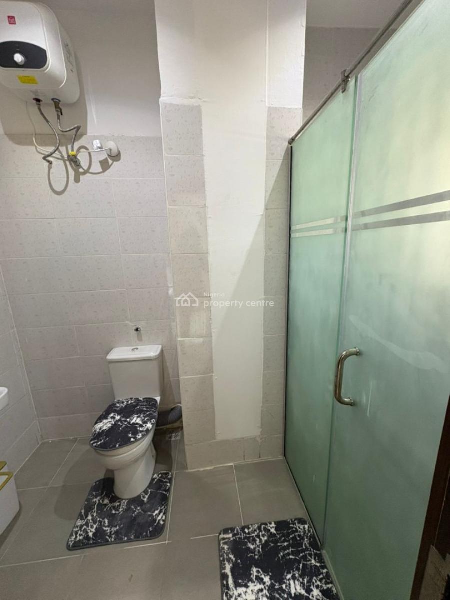Fully Furnished and Serviced 3bedroom Flat in a Secured Area, Lekki Phase 1, Lekki, Lagos, Flat / Apartment for Rent