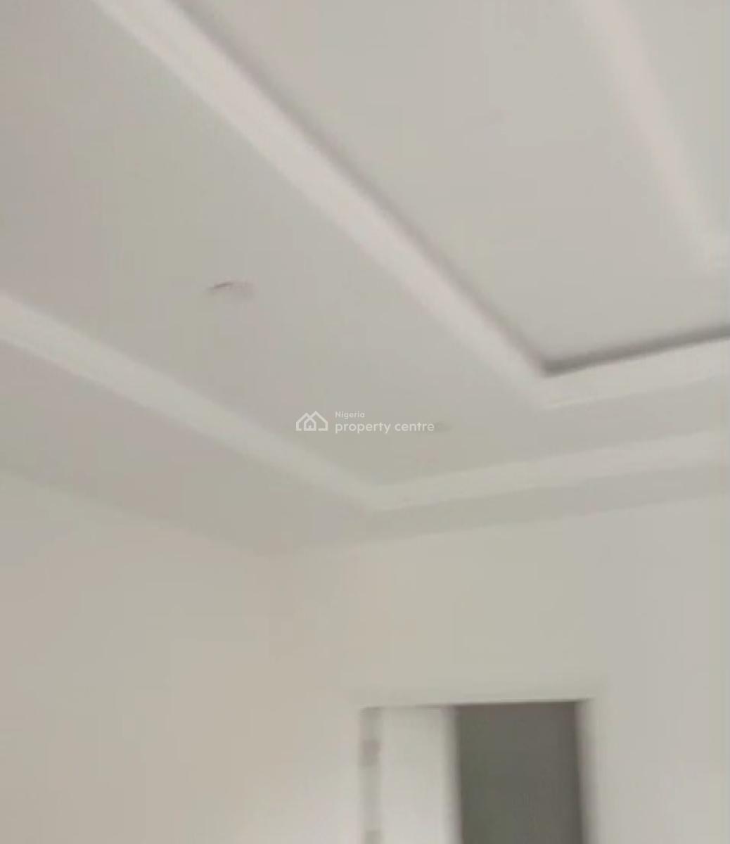 Standard 3bedroom Flat All Ensuite 22hrs Light, Giwa Amu Off Airport Road Gra, Benin, Oredo, Edo, House for Rent