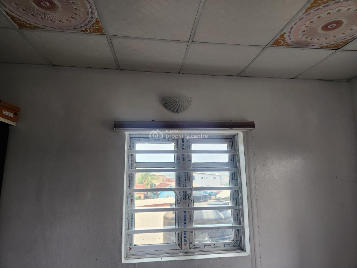 6 Unit of 2 Bedroom Flats, Adetokun  Estate, Ologuneru, Eleyele, Ibadan, Oyo, Block of Flats for Sale