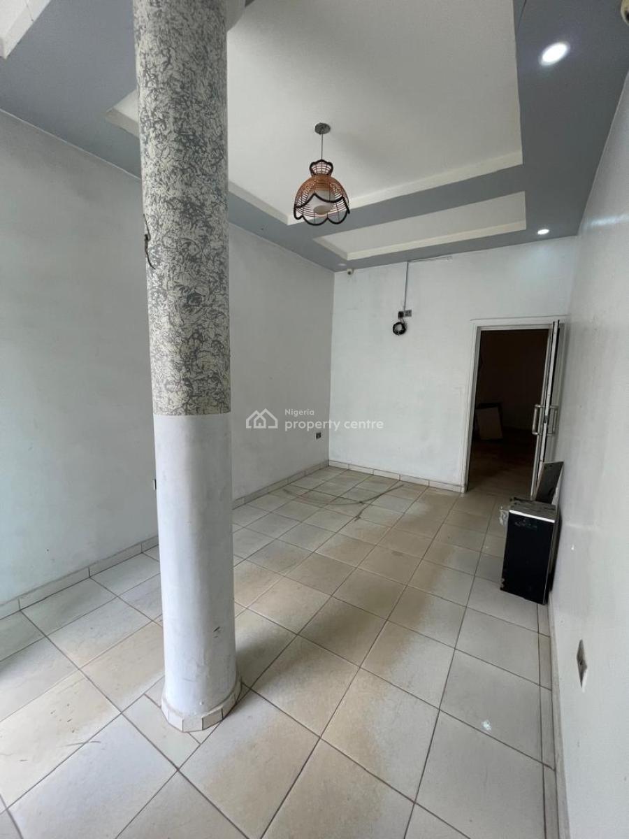 Very Large Space Suitable for Office Use, Wuye, Abuja, Office Space for Rent