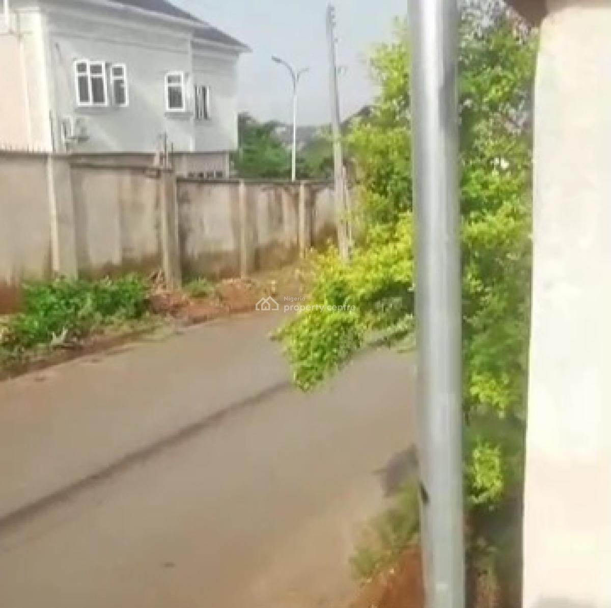 4bedrooms Bungalow with Bq 100ft By 100ft Land, Irhirhi Road ,off Airport Road, Gra, Benin, Oredo, Edo, Detached Bungalow for Sale