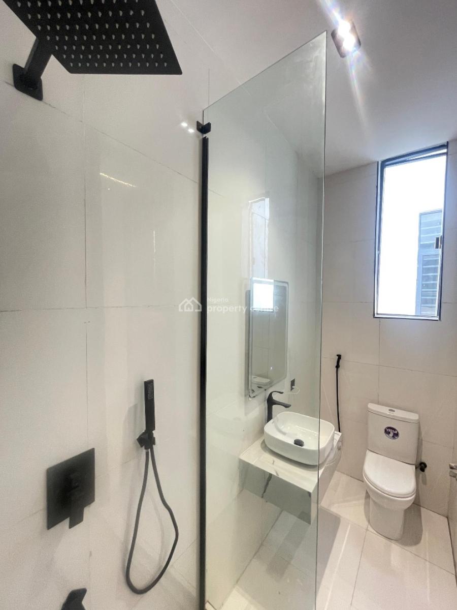 5 Bedroom Fully Detached Duplex with Bq, Chevron Drive, Lekki, Lagos, Detached Duplex for Sale