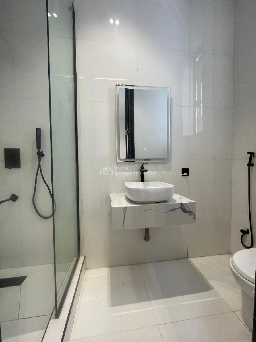 5 Bedroom Fully Detached Duplex with Bq, Chevron Drive, Lekki, Lagos, Detached Duplex for Sale