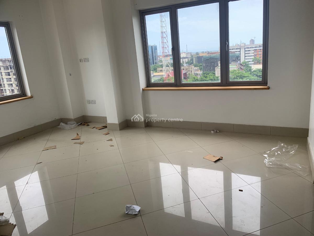 Luxury 3 Bedroom Flats with Excellent Facilities, Victoria Island (vi), Lagos, Flat / Apartment for Rent