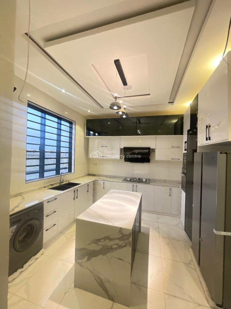 5 Bedroom Fully Detached Home with Bq, Chevron Drive, Lekki, Lagos, Detached Duplex for Sale