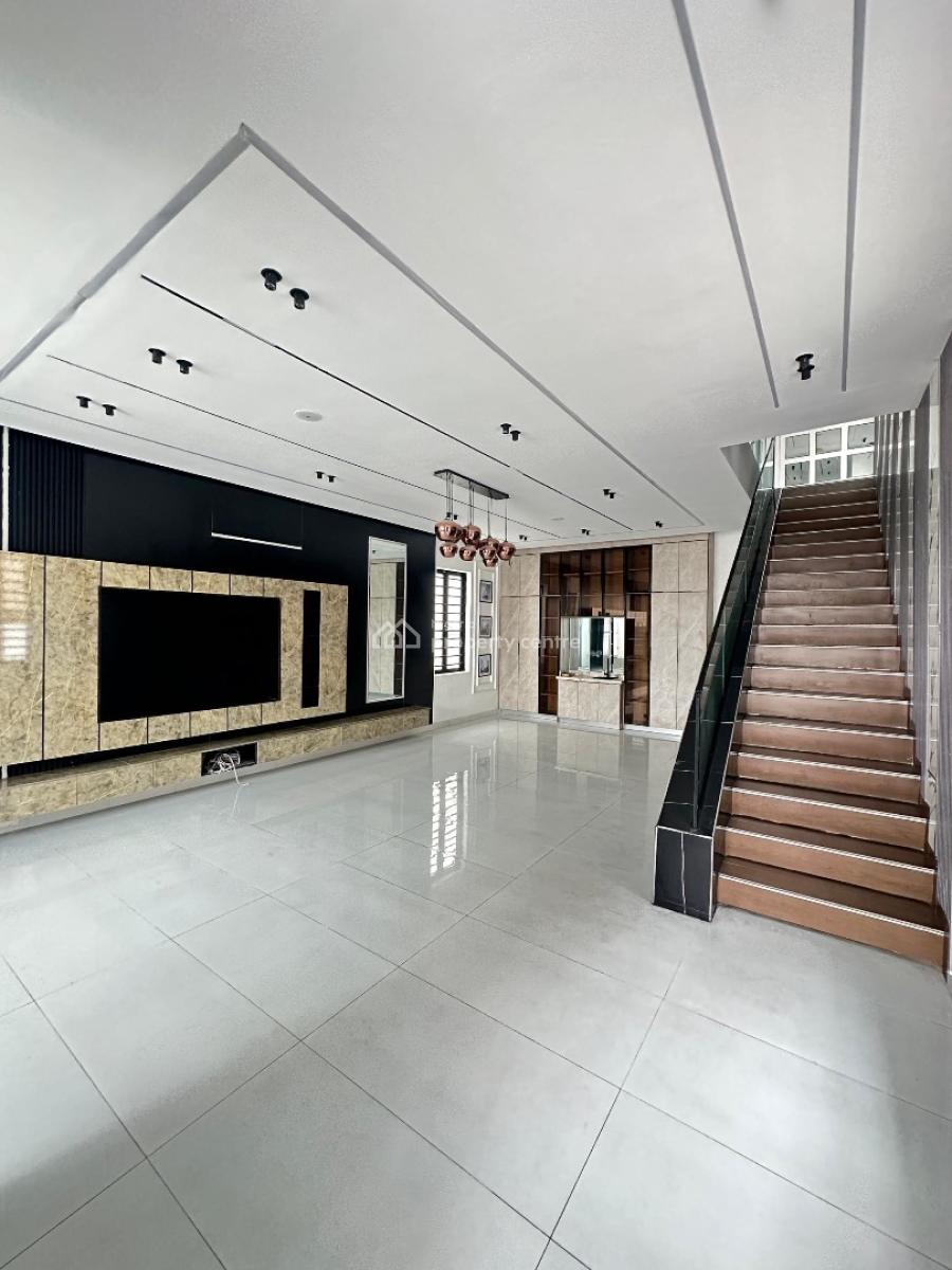 5 Bedroom Fully Detached Duplex with Bq, Ikota, Lekki, Lagos, Detached Duplex for Sale