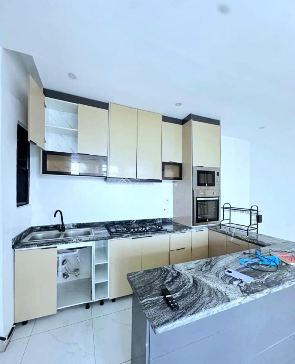 Spacious 2-bedroom Apartment, Chevron, Lekki, Lagos, Flat / Apartment for Rent