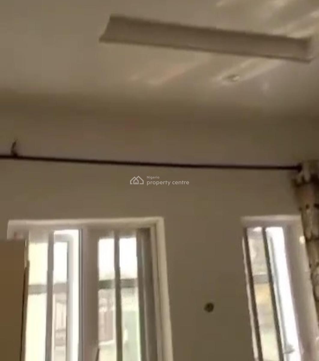 Standard 3 Bedroom Apartment with 21hrs Light, Giwa Amu, Off Airport Road, Gra, Benin, Oredo, Edo, House for Rent