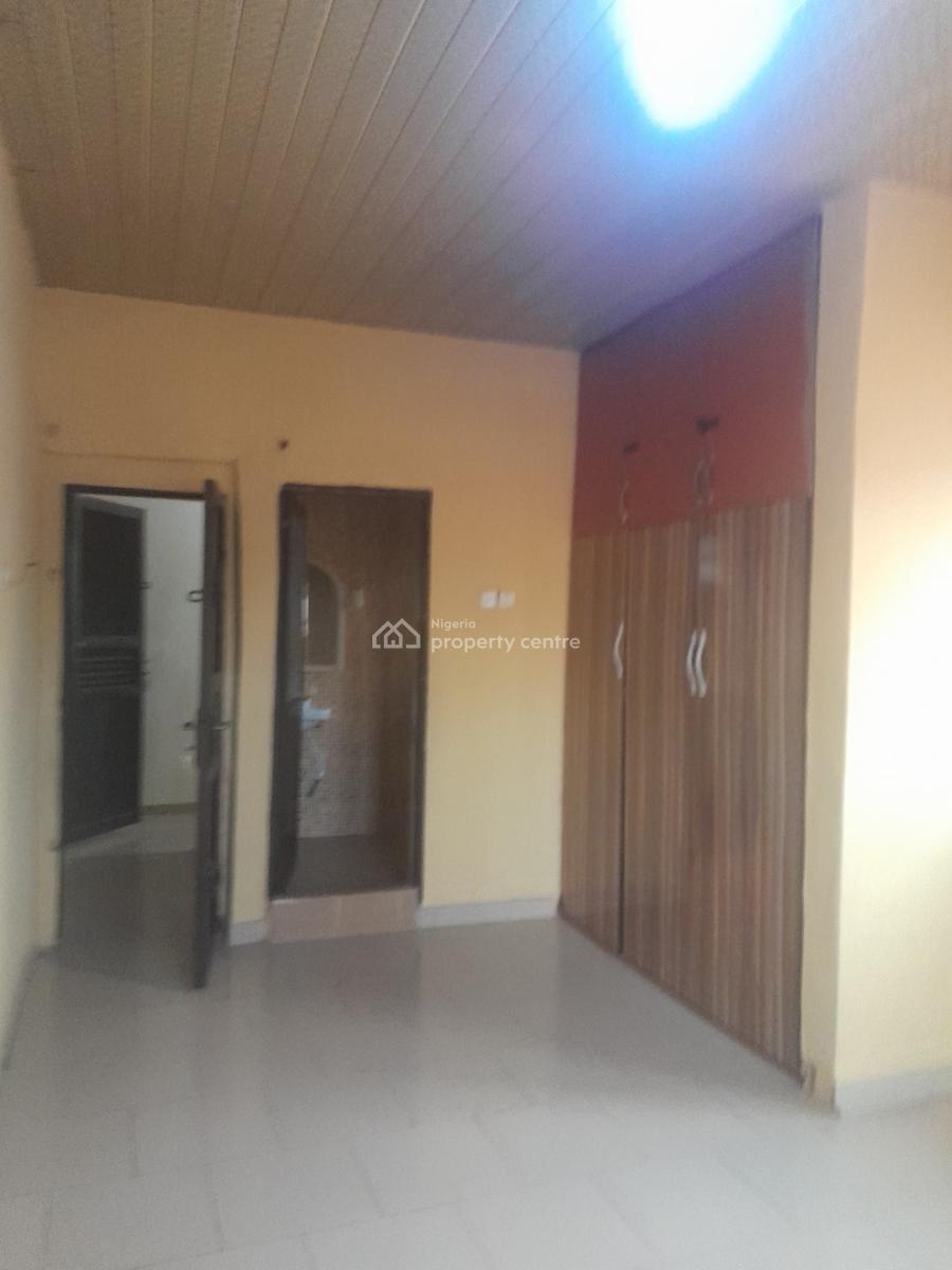 Spacious 3 Masters Bedroom Apartment Upstairs with 21hrs Light, 2nd Ugbor Road, Off Adesuwa Road, Gra, Benin, Oredo, Edo, House for Rent