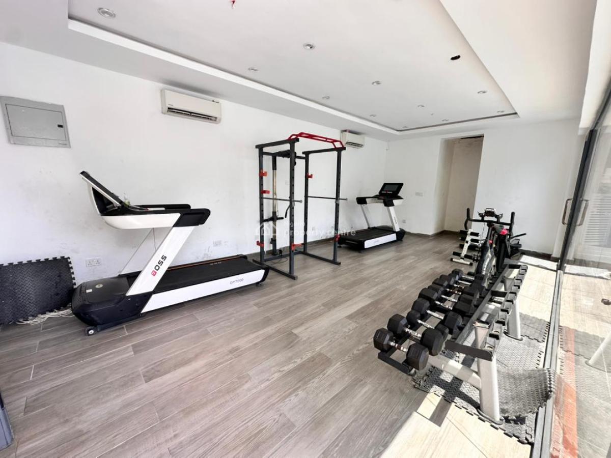 4 Bedroom Penthouse with a Bq, Periwinkle Estate, Lekki, Lagos, Flat / Apartment for Rent