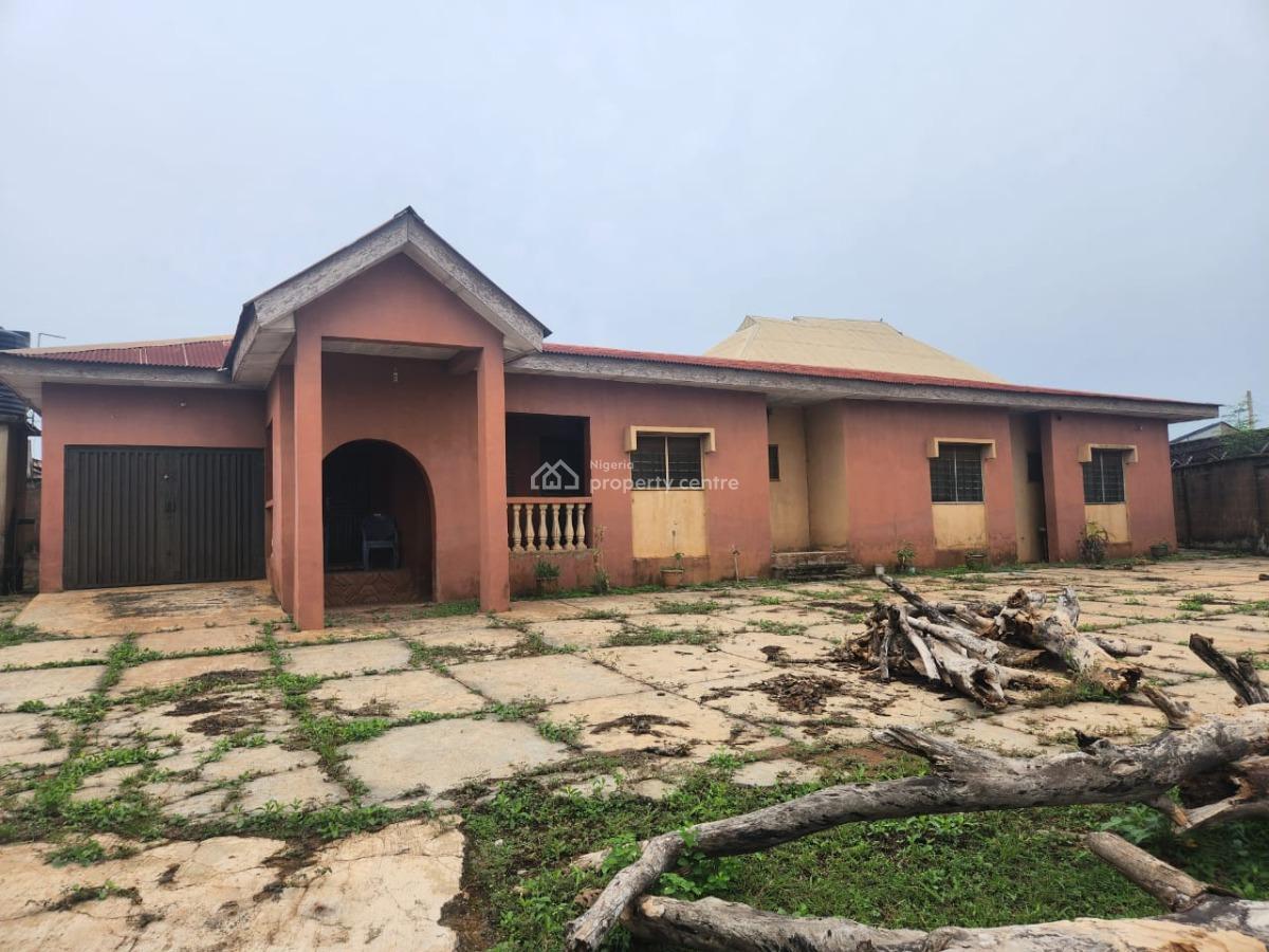2 Flat of 3 Bedroom, Onifila Estate, Afunleyin, Near Ayegoro Off General Gas-kolapo Ishola, Ibadan, Oyo, Block of Flats for Sale
