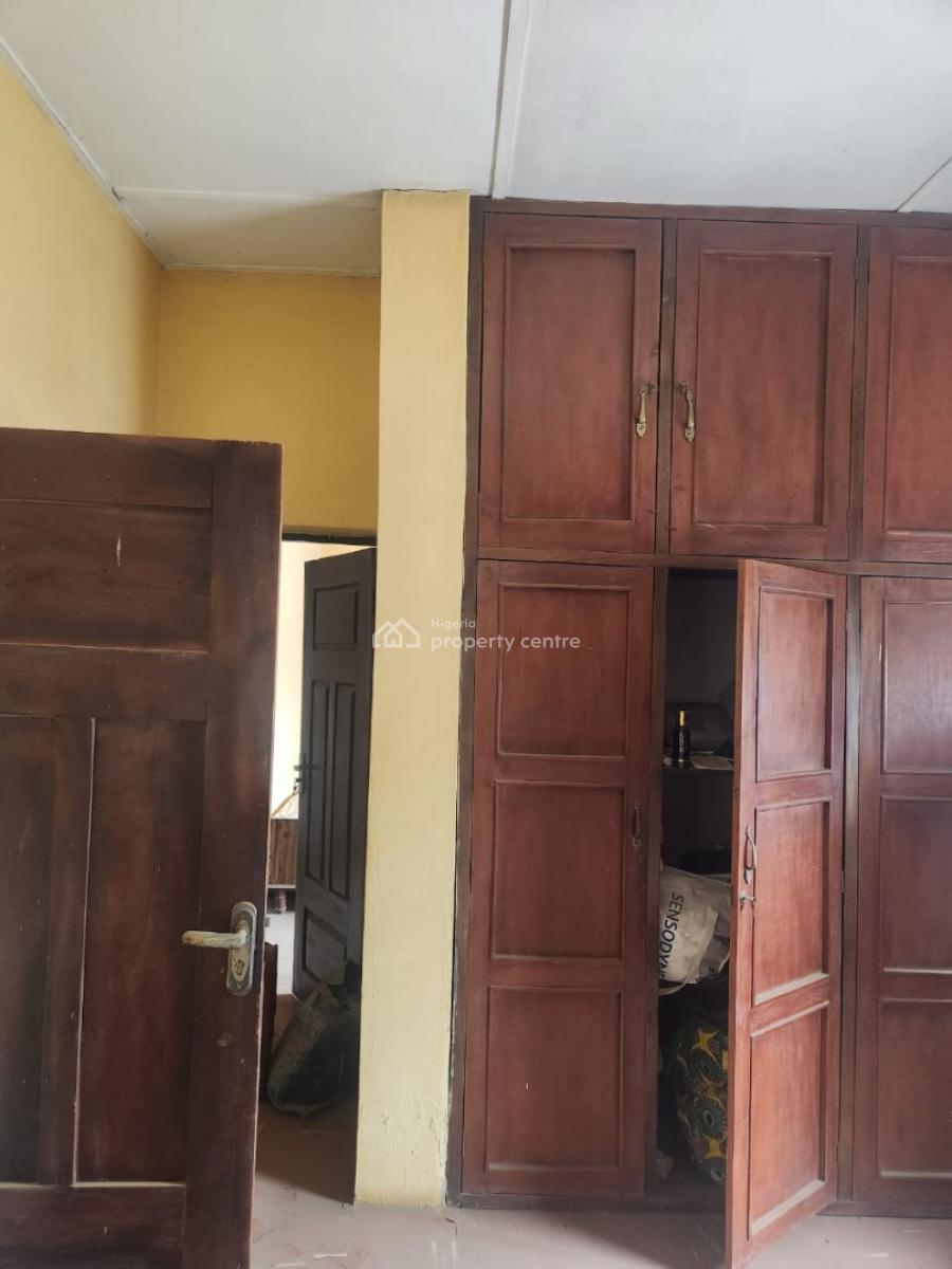 2 Flat of 3 Bedroom, Onifila Estate, Afunleyin, Near Ayegoro Off General Gas-kolapo Ishola, Ibadan, Oyo, Block of Flats for Sale