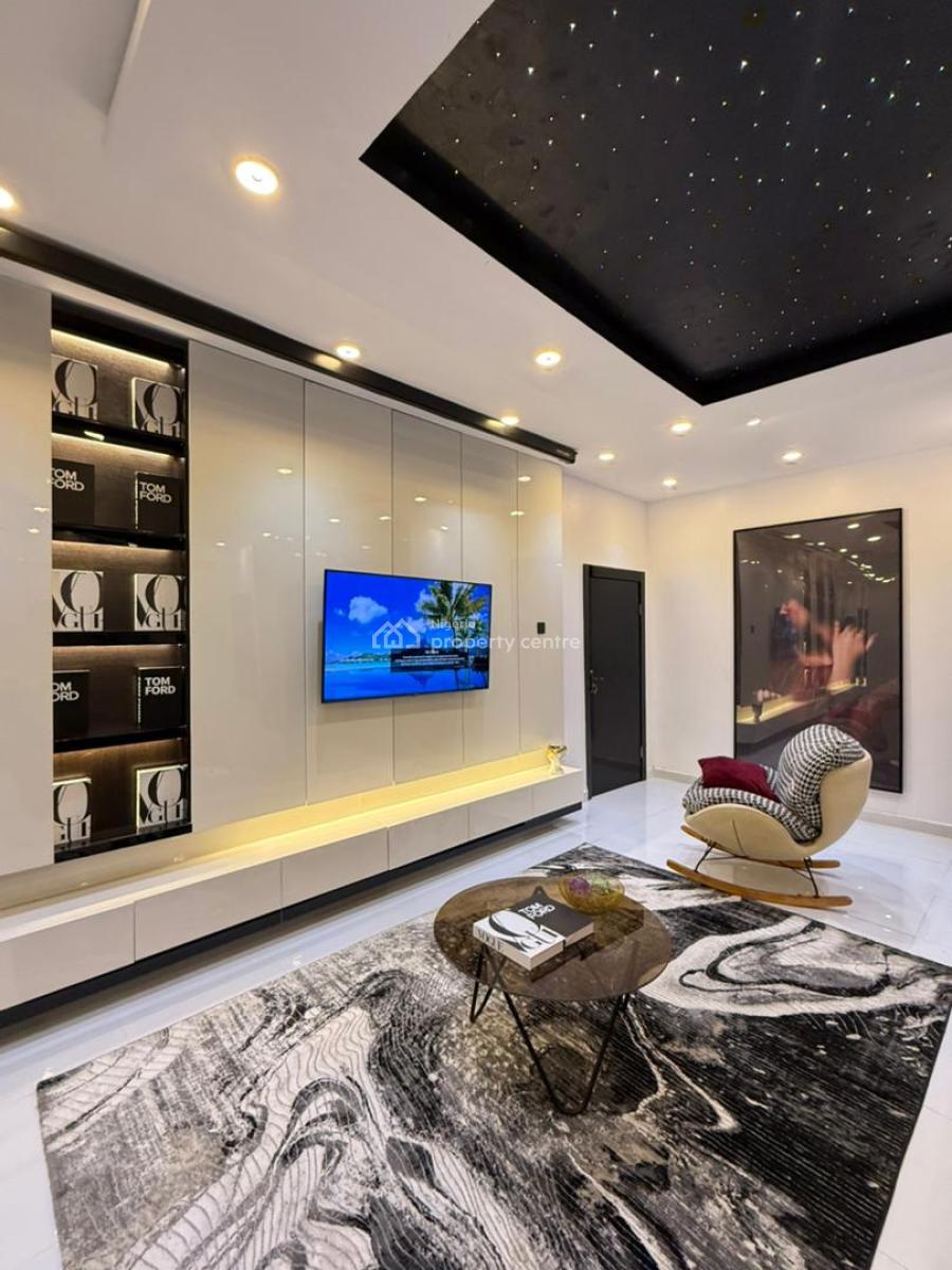 Luxe 1 Bed with Cinema,bathtub,bedroom Kits, Chevron, Lekki, Lagos, Flat / Apartment Short Let