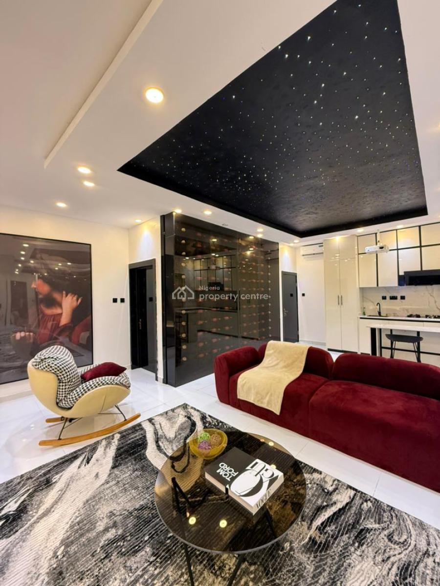 Luxe 1 Bed with Cinema,bathtub,bedroom Kits, Chevron, Lekki, Lagos, Flat / Apartment Short Let
