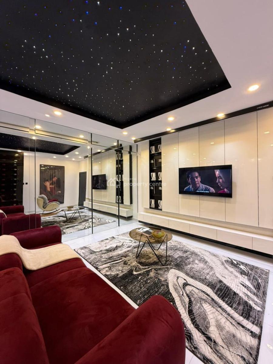 Luxe 1 Bed with Cinema,bathtub,bedroom Kits, Chevron, Lekki, Lagos, Flat / Apartment Short Let