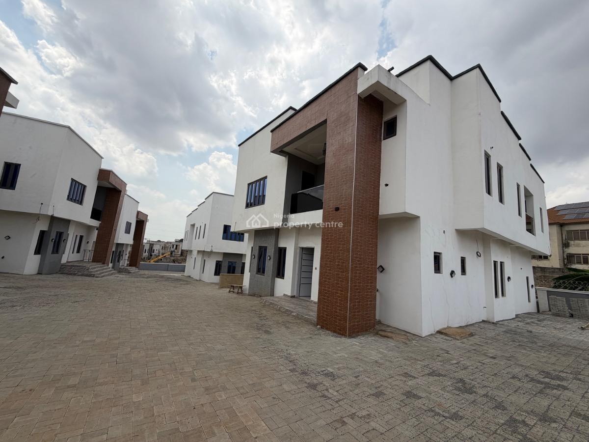 5 Bedrooms Detached Duplex, Guzape District, Abuja, Detached Duplex for Sale