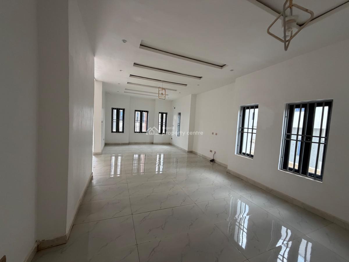 5 Bedrooms Detached Duplex, Guzape District, Abuja, Detached Duplex for Sale