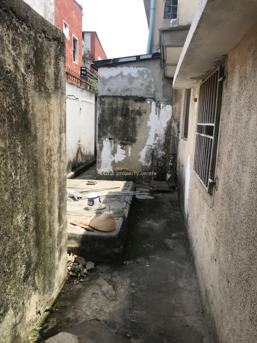 a 9 Bedroom Detached House, Jide Oki, Victoria Island (vi), Lagos, Detached Duplex for Rent