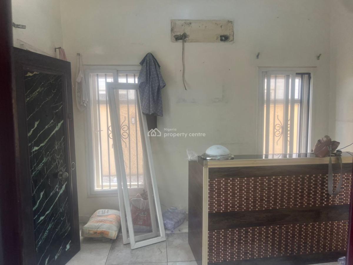 Self Compound Spacious 5 Bedroom Fully Detached Duplex with 2 Rooms Bq, Lekki Phase 1, Lekki, Lagos, Detached Duplex for Rent